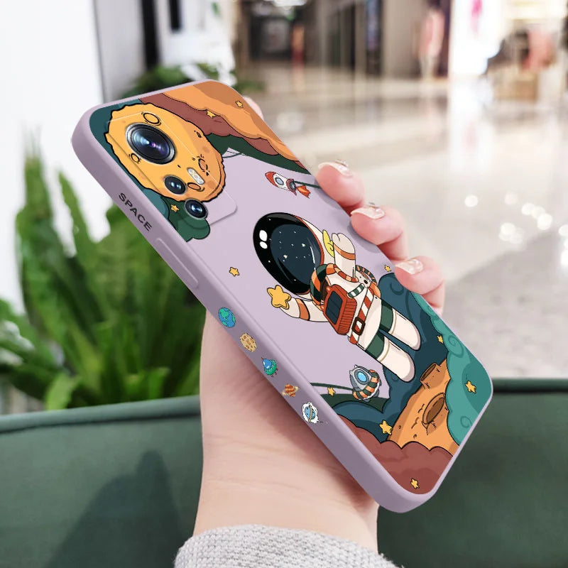 Funda de Teléfono Hello Astronaut para Xiaomi Mi 13, 13T, 12, 11 Ultra, 10, 9, 12T, 11T, 10T, 9T Pro Lite, Poco F5, F4, X4, M4, F3, X3 Pro 4G 5G GT: Diseño Divertido y Protección Confiable