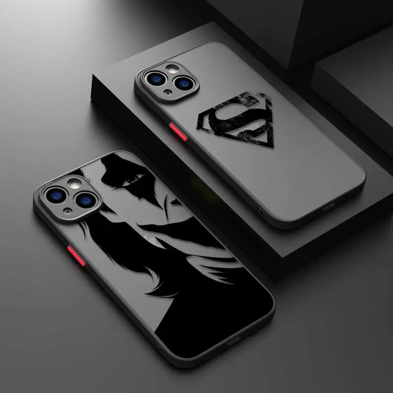 Funda Dura Mate de Batman o Superman para Samsung Galaxy