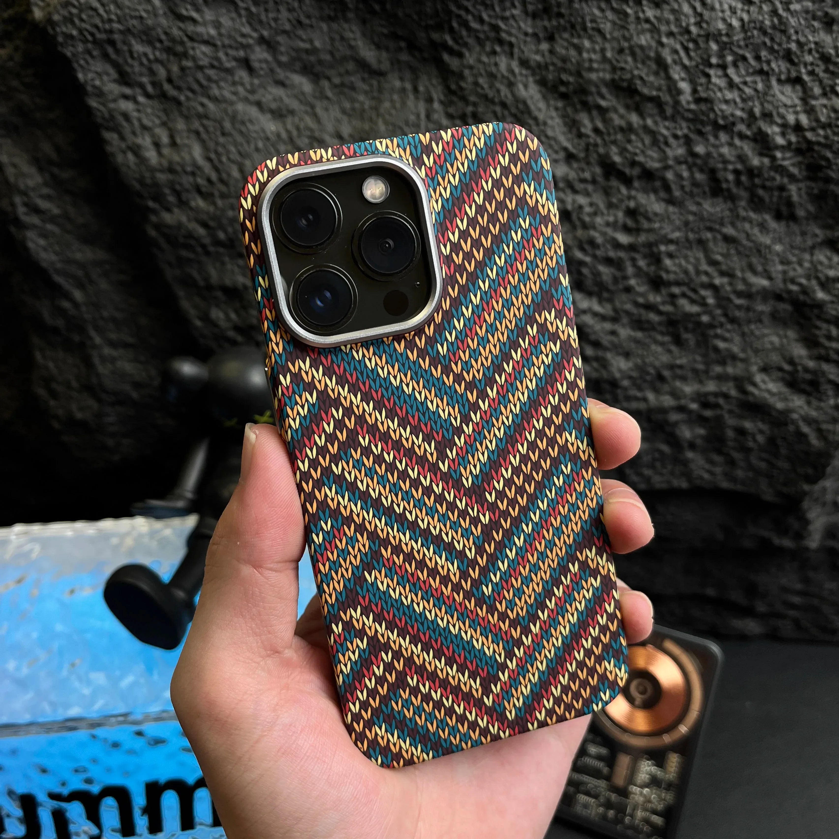 Funda de Fibra de Carbono con Textura Trenzada para iPhone - Carcasa de Alta Gama para iPhone 15 Pro Max, 14, 13, 12 Pro Max, 15 Plus